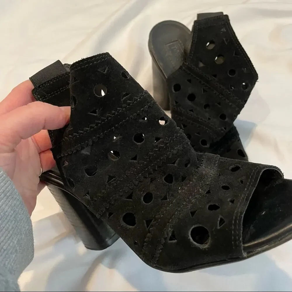 Topshop Black Leather Peep Toe Laser Cut Chunky Heel Ankle Boots Womens 37 Fall